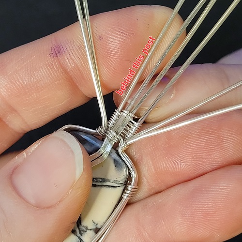 Jennifer Brooks's Snowy Road Pendant - Wrapping the Bail., Classic Wire Jewelry, Wire Wrapping, Wrapping, Wire Wrapping Jewelry, Weaving, Wire Weaving, Weaving Wire, snowy road pendant